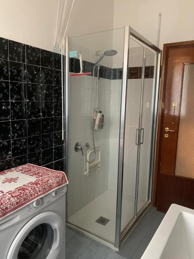 Comfortable Room Suitable 1-2 Pax Bologna Luaran gambar