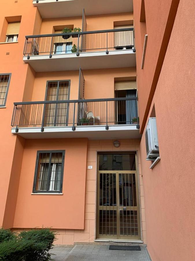 Comfortable Room Suitable 1-2 Pax Bologna Luaran gambar
